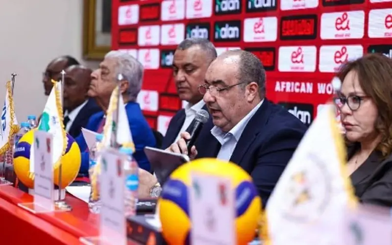 رئيس الاتحاد الإفريقي للكرة الطائرة: أشكر النادي الأهلي على جهوده العظيمة